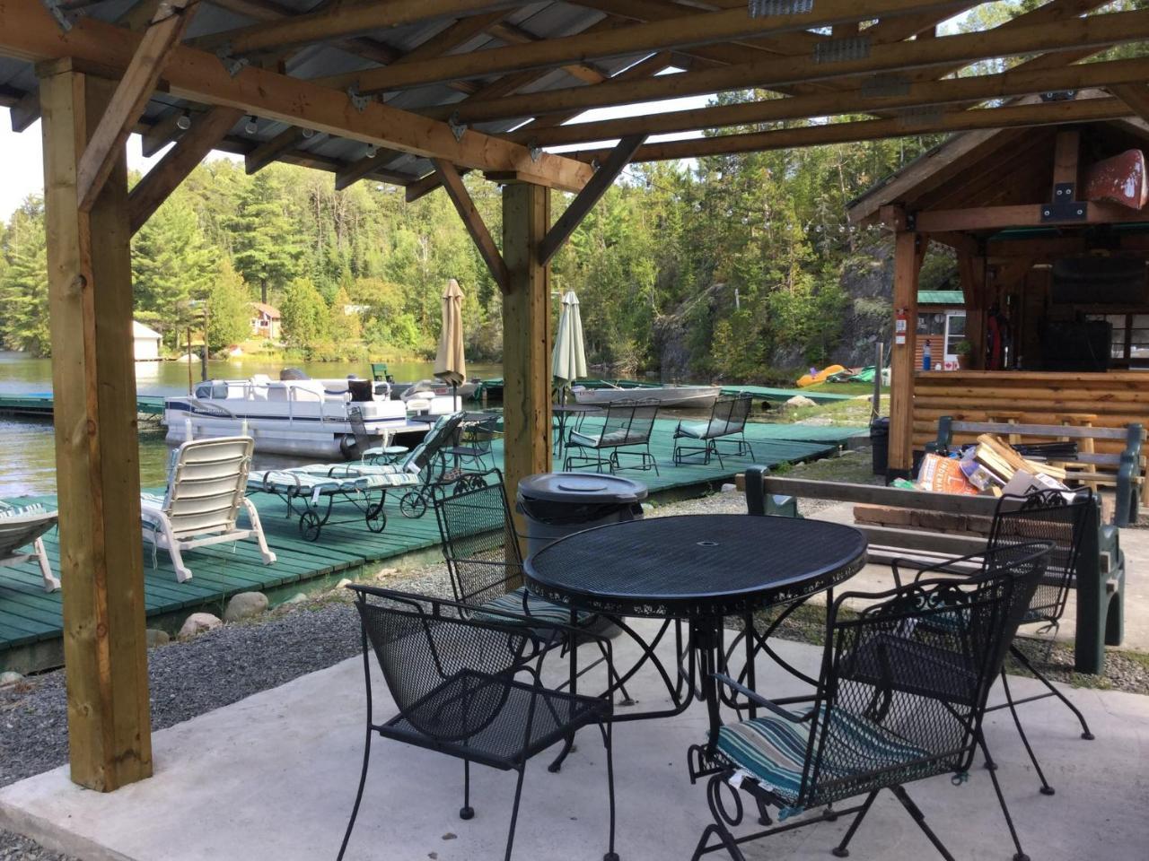 Muskie Bay Resort Nestor Falls Luaran gambar