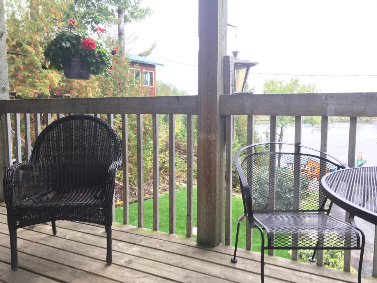 Muskie Bay Resort Nestor Falls Luaran gambar